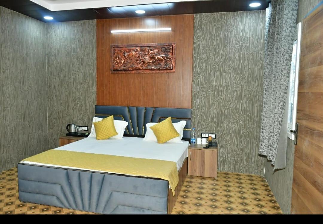 Hotel Pearl Residency Муктешвар Экстерьер фото